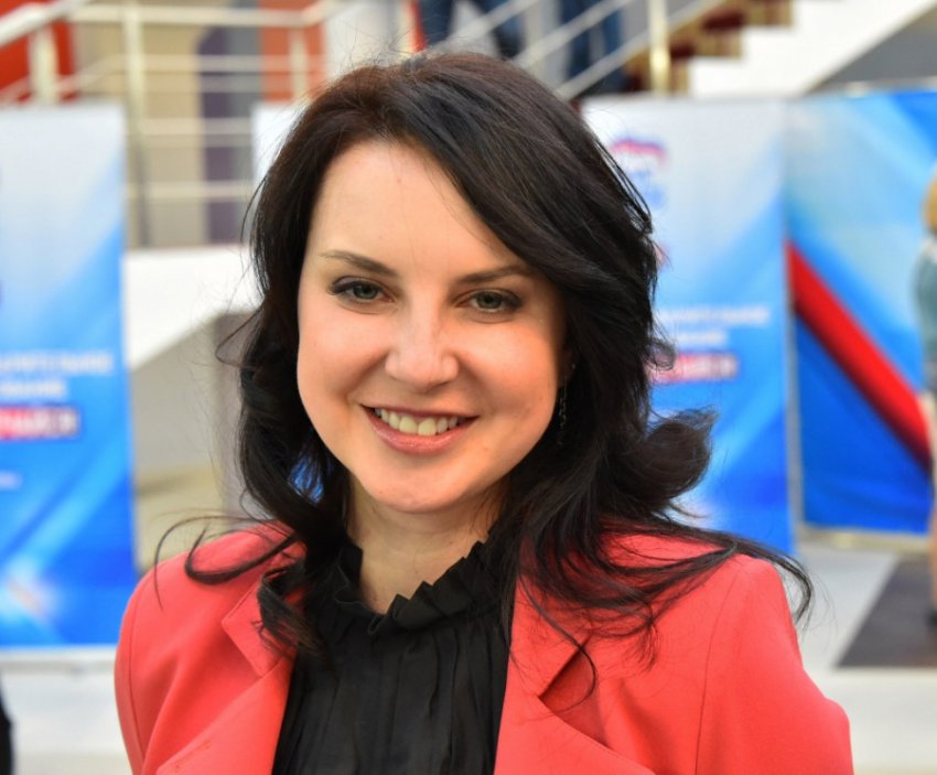 Ирина Слуцкая спровоцировала слухи о беременности