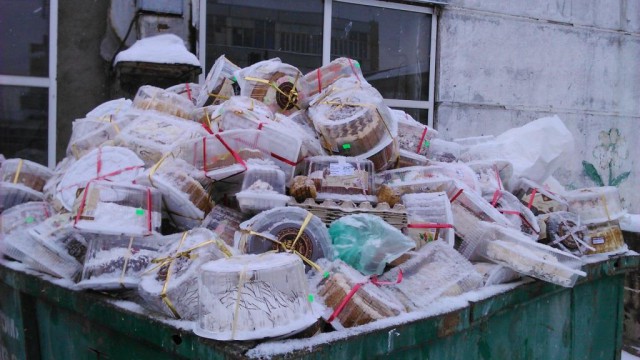 В Совете по правам человека предложили кормить бедных списанными продуктами