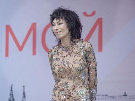 Исхудавшая Марина Хлебникова впервые за долгое время появилась на телевидении