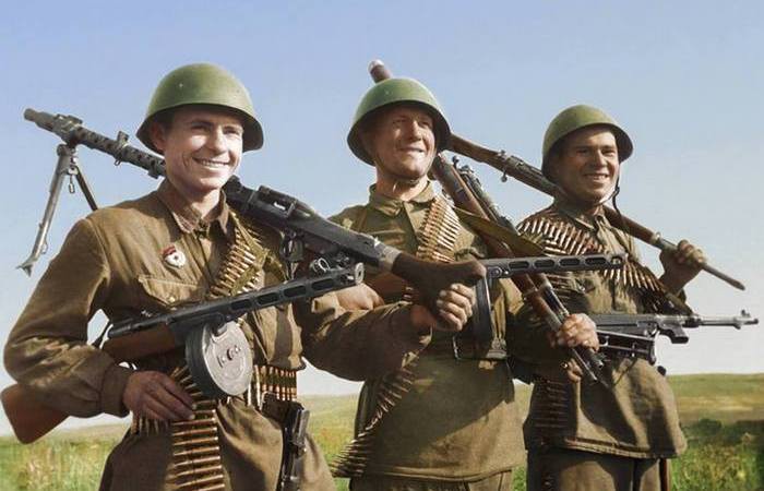 Военные трофеи: что предпочитали брать советские солдаты и солдаты вермахта