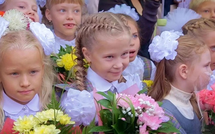 Линейка 1 сентября 2019 года выпадает на воскресенье: будет ли перенос
