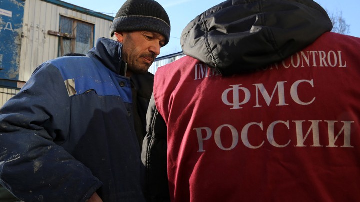 Миграция вопреки воли россиян: проблемы переселенцев Миграция вопреки воли россиян: проблемы переселенцев