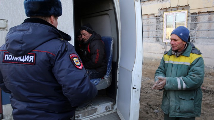 Миграция вопреки воли россиян: проблемы переселенцев Миграция вопреки воли россиян: проблемы переселенцев