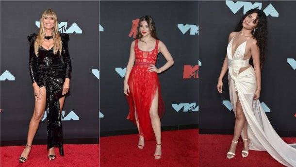 Премию MTV Video Music Awards в 2019 году многие звезды посетили практически голыми
