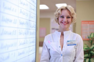 «Доктор Зайцева» Яна Крайнова рассказала, из чего состоит ее день на съемочной площадке