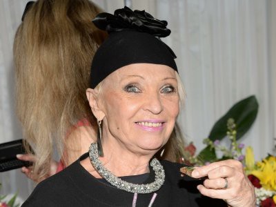 79-летняя Светлана Светличная рассказала, почему сейчас не носит мини-юбки