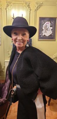 79-летняя Светлана Светличная рассказала, почему сейчас не носит мини-юбки
