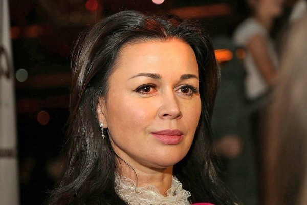 Анастасия Заворотнюк - последние новости сегодня, 28 сентября: как себя чувствует актриса и новости о состоянии здоровья