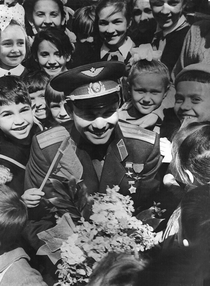 Капитаны советской научной фантастики. Лучшие книги Капитаны советской научной фантастики. Лучшие книги