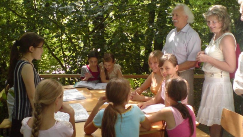 Школа Щетинина - тоталитарная секта или интернат строгого режима?
