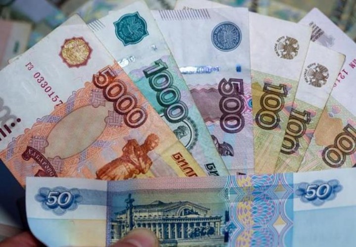 Германские СМИ: «рубль возвращается» после всех потрясений