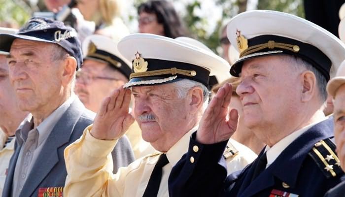 Военная пенсия в 2020 году вырастет, но не существенно