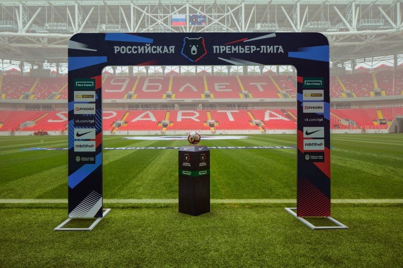 Зенит укрепил лидирующую позицию команды в чемпионате России по футболу 2019-2020