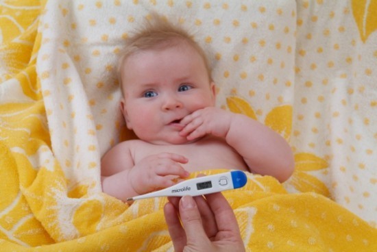 Сколько можно гулять с новорожденным осенью, зимой и летом? Сколько можно гулять с новорожденным осенью, зимой и летом?