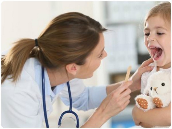 Скарлатина у детей: 3 основных признака, симптомы, диагностика, 8 методов лечения Скарлатина у детей: 3 основных признака, симптомы, диагностика, 8 методов лечения