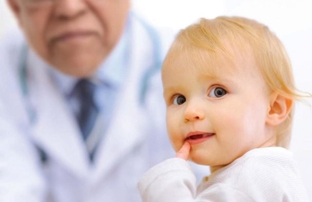 Альбинос: кто такой, 3 типа альбинизма, способы лечения и советы