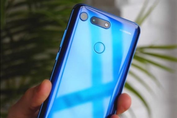 Опубликовано первое ночное фото на Honor V30