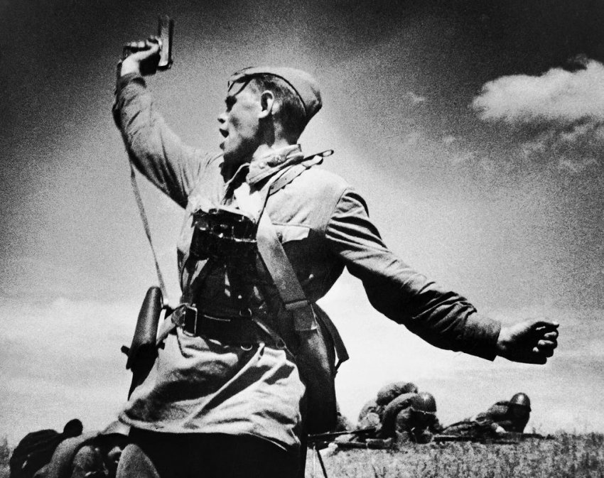 Засыпанные дома, как доказательства всемирного потопа в 19 веке