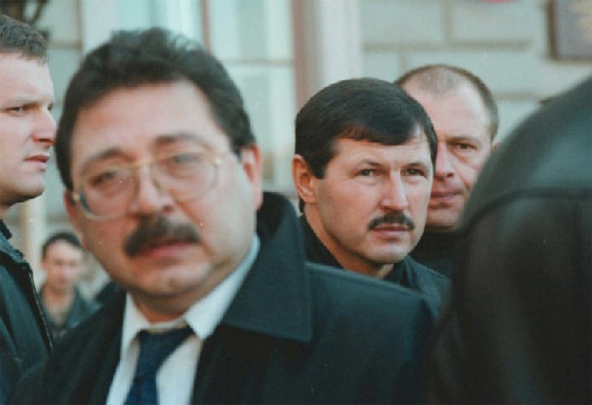 Криминальная эпоха: самые жестокие российские группировки начала 90-х годов