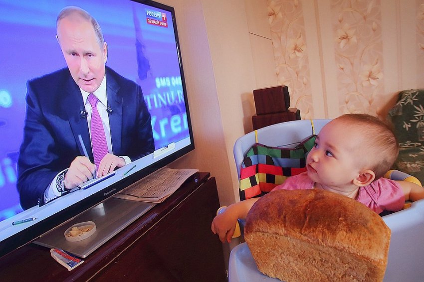 Новое пособие на детей до трех лет в 2020 году в России достигнет прожиточного минимума