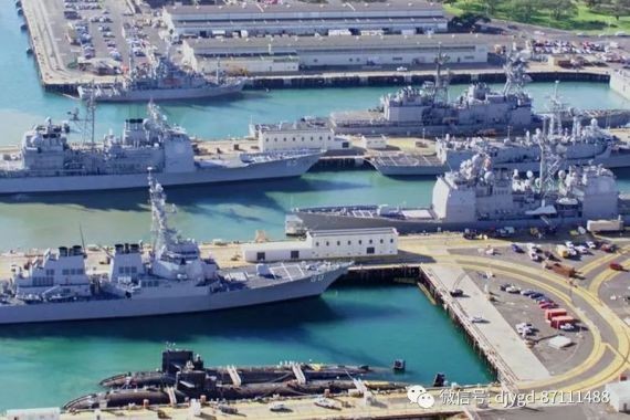 Американский моряк открыл стрельбу в Перл-Харбор. Два человека погибли