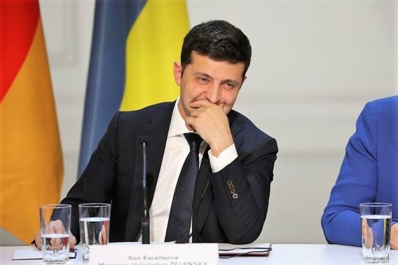 «Походите ножками, ручками, глазками»: Зеленский пригласил российских журналистов на Украину