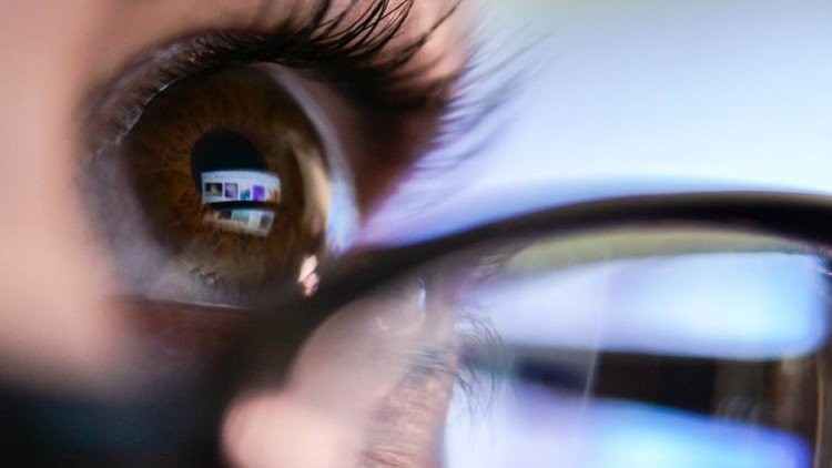 Глубокие фейки: Нейросесть научили генерировать звуко- и видеофальшивки