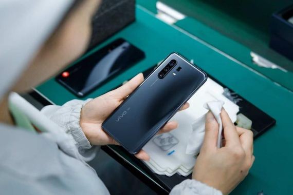 Камерофон Vivo X30 внесли в Книгу рекордов Гиннесса