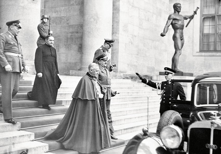 Ватиканский Банк повязан с итальянской мафией и тайными обществами