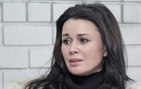 Судебные приставы не могут найти Заворотнюк