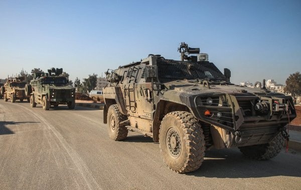 Турция завозит в Сирию новую военную технику