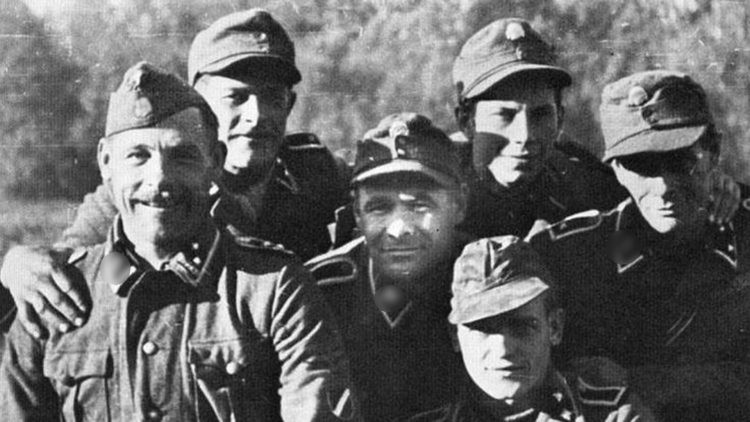 Отменено шествие фанатов «Ваффен СС», проблемы остались Отменено шествие фанатов «Ваффен СС», проблемы остались