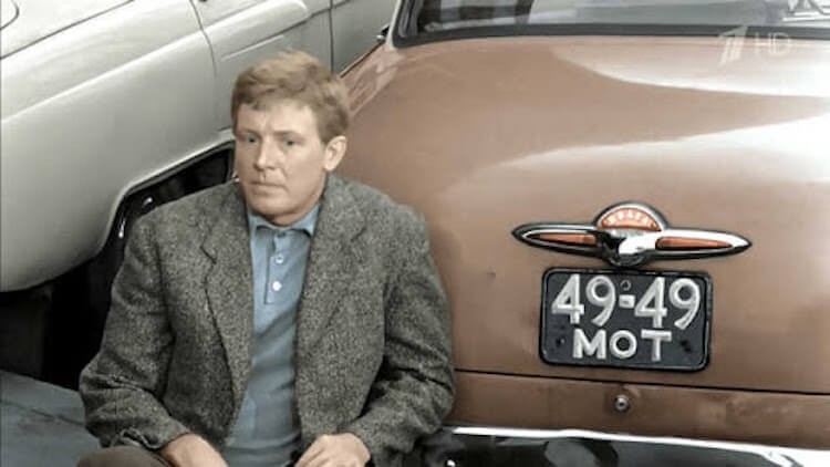 Зачем колоризируют чёрно-белые фильмы? Зачем колоризируют чёрно-белые фильмы?