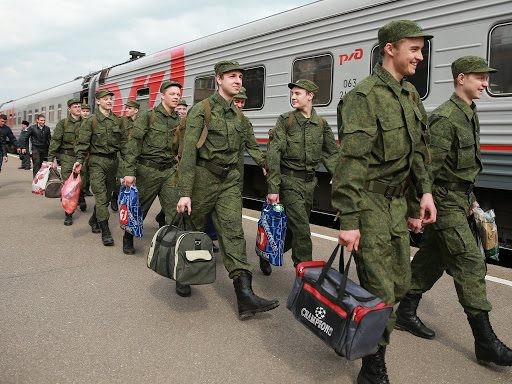 В России проходит призыв в армию во время эпидемии коронавируса