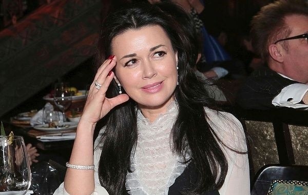Праздник в доме Анастасии Заворотнюк попал на видео