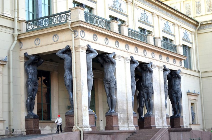 Атланты. Версия.