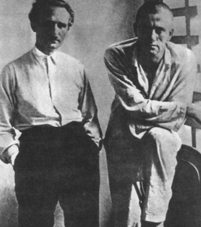 Самоубийство Маяковского оказалось случайным выстрелом Самоубийство Маяковского оказалось случайным выстрелом