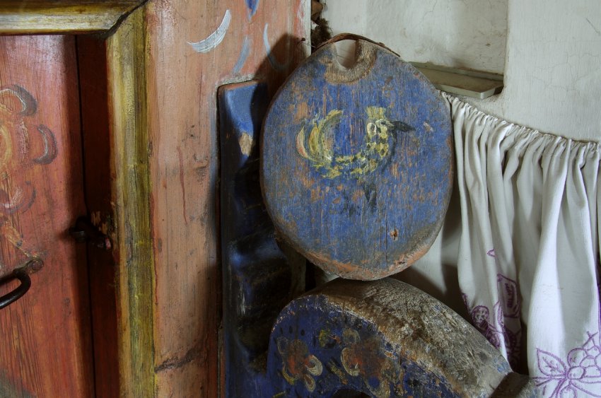 Как крестьяне северной Руси расписывали интерьеры домов?