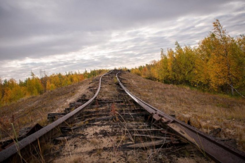 Сталинская «стройка века», железнодорожные руины Салехард-Игарка