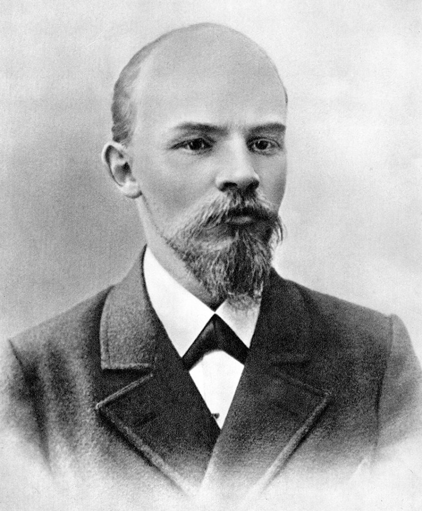 Почему Владимир Ульянов назвал себя Лениным