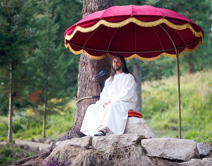 Поселение сектантов в тайге: «Церковь последнего завета»