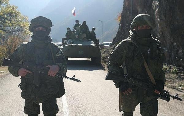 Российские миротворцы взяли под охрану одну из старейших церквей Карабаха