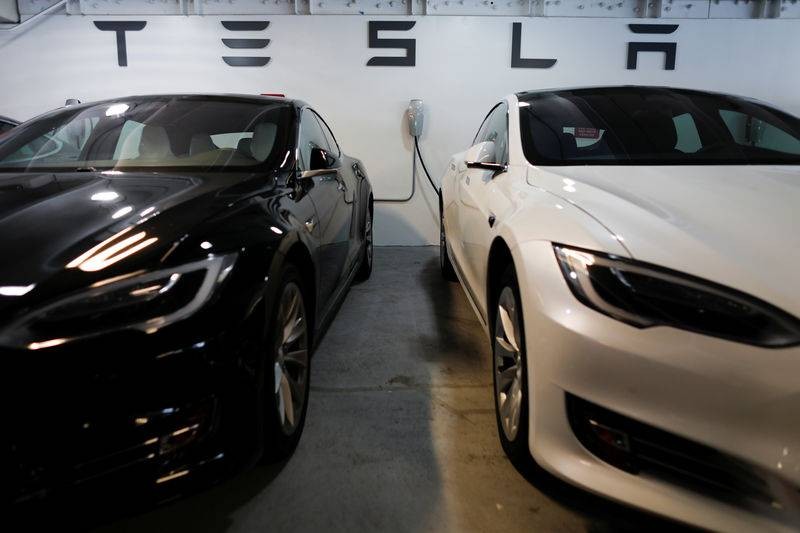Подорожание акций Tesla сделало Илона Маска еще богаче