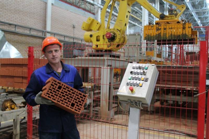 Минтруд рассказал, как россияне будут работать в феврале 2021 года