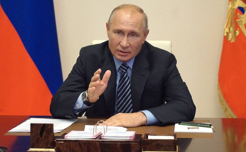 Согласно указу Владимира Путина, бюджетников ожидает изменение оплаты труда