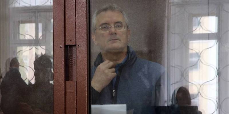 Взятки губернаторов России: как рядовых чиновников уличали в коррупции