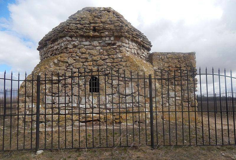 Где и зачем надо проверять сведения об исторических и культурных памятниках