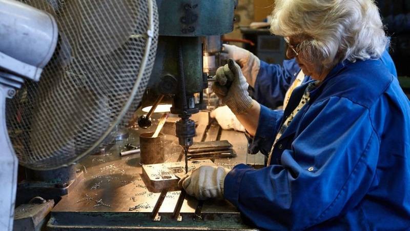 Будет ли индексация пенсий работающим пенсионерам в России в 2021 году Будет ли индексация пенсий работающим пенсионерам в России в 2021 году