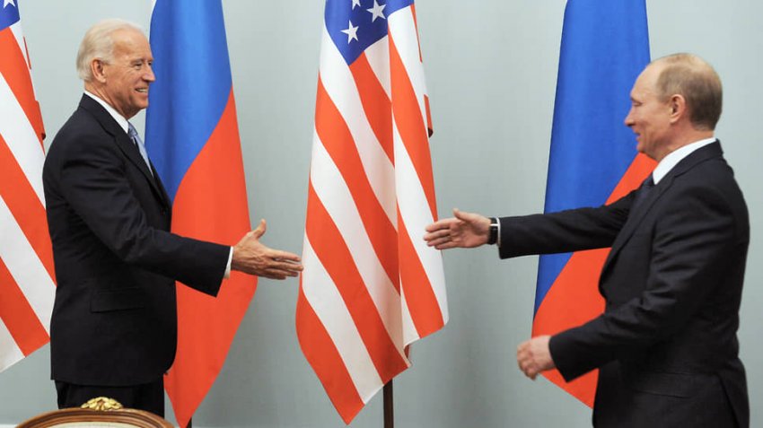 Как рубль отреагировал на санкции США