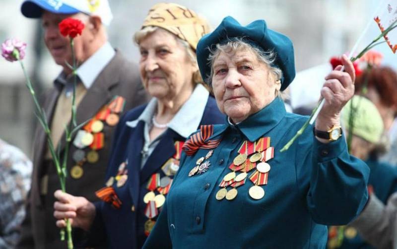 Какие категории граждан имеют право на получение двойных пенсий